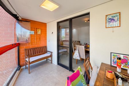 Apartamento à venda com 105m², 3 quartos e 2 vagasVaranda da Sala