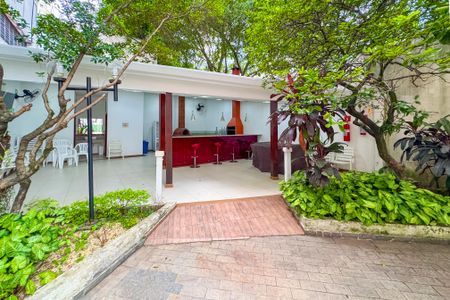 Apartamento à venda com 105m², 3 quartos e 2 vagasChurrasqueira