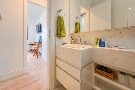 Apartamento à venda com 105m², 3 quartos e 2 vagasBanheiro Corredor