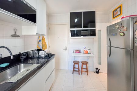 Apartamento à venda com 105m², 3 quartos e 2 vagasCozinha