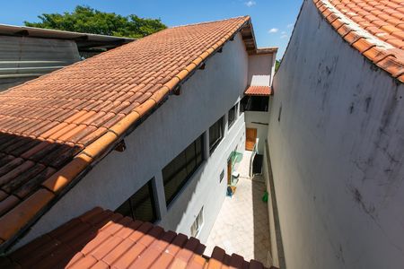 Casa para alugar com 300m², 4 quartos e 2 vagas Casa para alugar com 300m², 4 quartos e 2 vagasVista da Área de Serviço