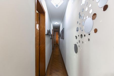 Casa para alugar com 300m², 4 quartos e 2 vagas Casa para alugar com 300m², 4 quartos e 2 vagasCorredor