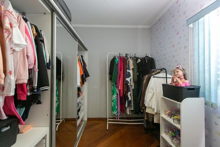 Casa para alugar com 300m², 4 quartos e 2 vagas Casa para alugar com 300m², 4 quartos e 2 vagasQuarto 1