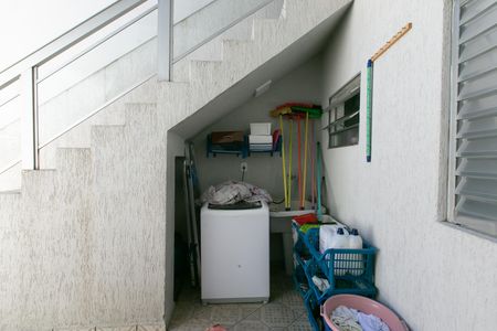 Casa para alugar com 300m², 4 quartos e 2 vagas Casa para alugar com 300m², 4 quartos e 2 vagasÁrea de Serviço 2