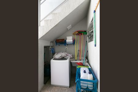 Casa para alugar com 300m², 4 quartos e 2 vagas Casa para alugar com 300m², 4 quartos e 2 vagasÁrea de Serviço 2