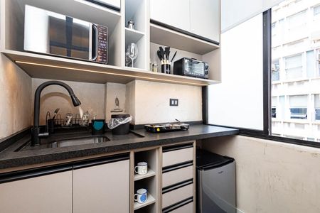 Studio para alugar com 28m², 1 quarto e sem vaga Studio para alugar com 28m², 1 quarto e sem vagaCozinha