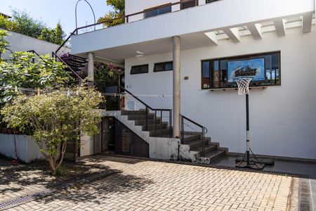 Casa para alugar com 596m², 4 quartos e 7 vagasÁrea comum