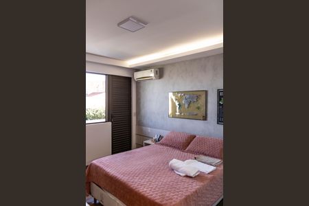 Casa para alugar com 596m², 4 quartos e 7 vagasQuarto 4