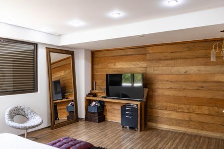 Casa para alugar com 596m², 4 quartos e 7 vagasQuarto 1