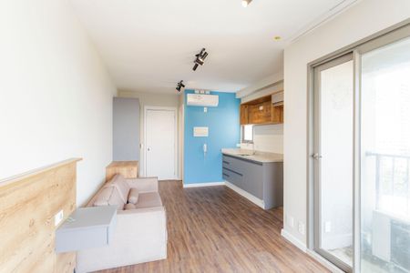 Studio à venda com 37m², 1 quarto e sem vaga Studio à venda com 37m², 1 quarto e sem vagaSala/Quarto