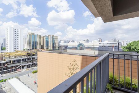 Studio à venda com 37m², 1 quarto e sem vaga Studio à venda com 37m², 1 quarto e sem vagaVaranda