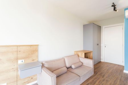 Studio à venda com 37m², 1 quarto e sem vaga Studio à venda com 37m², 1 quarto e sem vagaSala/Quarto