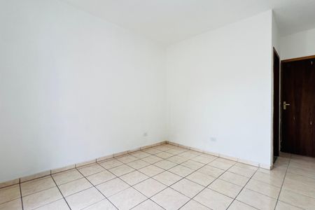 Casa à venda com 94m², 2 quartos e 3 vagasSuíte