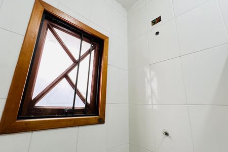 Casa à venda com 94m², 2 quartos e 3 vagasBanheiro