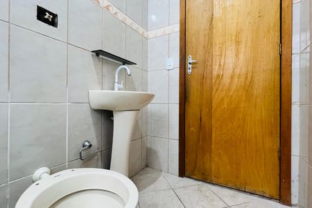 Casa à venda com 94m², 2 quartos e 3 vagasBanheiro da Suíte