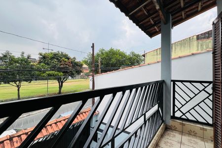 Casa à venda com 94m², 2 quartos e 3 vagasVaranda da Suíte