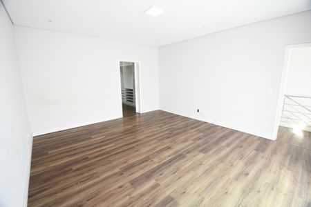 Casa à venda com 336m², 3 quartos e 4 vagasSuíte 3