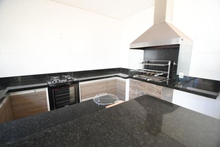 Casa à venda com 336m², 3 quartos e 4 vagasChurrasqueira