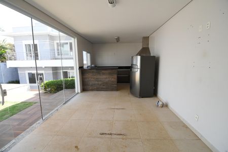 Casa à venda com 336m², 3 quartos e 4 vagasChurrasqueira