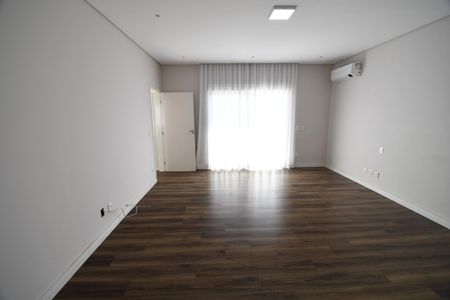 Casa à venda com 336m², 3 quartos e 4 vagasSuíte 3