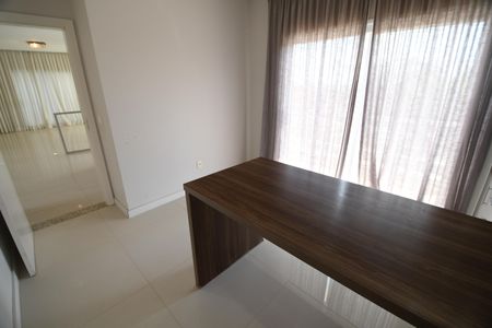 Casa à venda com 336m², 3 quartos e 4 vagasSala/Escritório