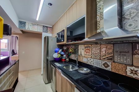 Apartamento à venda com 68m², 3 quartos e 2 vagasCozinha