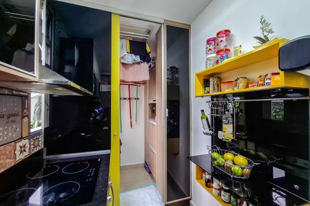 Apartamento à venda com 68m², 3 quartos e 2 vagasCozinha