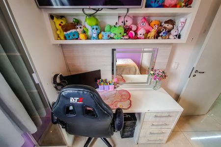 Apartamento à venda com 68m², 3 quartos e 2 vagasQuarto