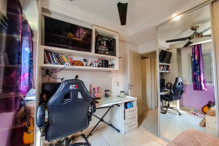 Apartamento à venda com 68m², 3 quartos e 2 vagasQuarto 3