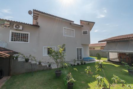 Casa para alugar com 300m², 4 quartos e 6 vagasJardim 