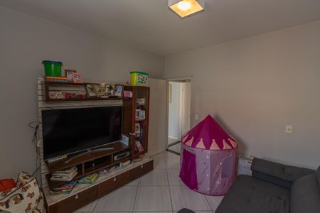Casa para alugar com 300m², 4 quartos e 6 vagasSala de TV