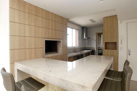 Apartamento à venda com 84m², 2 quartos e 2 vagasCozinha