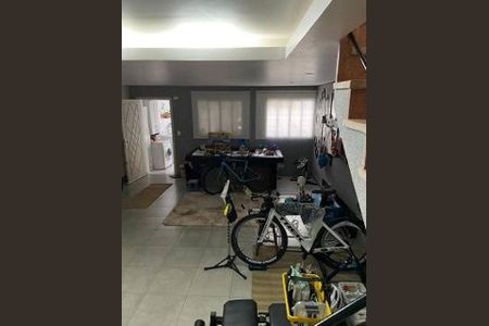 Casa para alugar com 300m², 3 quartos e 3 vagas