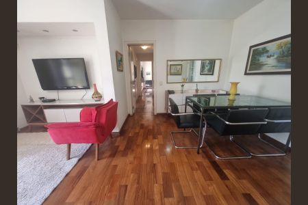 Apartamento à venda com 90m², 3 quartos e 2 vagasSala