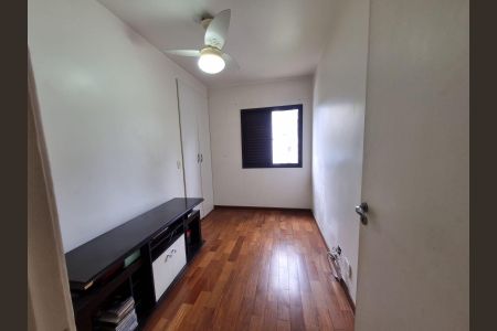 Apartamento à venda com 90m², 3 quartos e 2 vagasQuarto