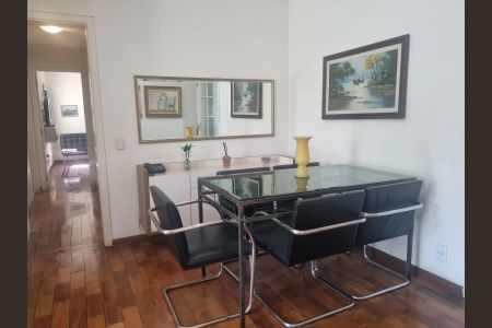 Apartamento à venda com 90m², 3 quartos e 2 vagasSala