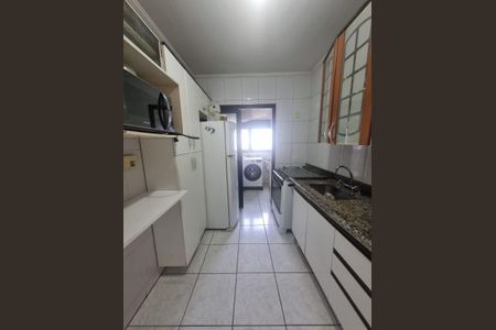 Apartamento à venda com 90m², 3 quartos e 2 vagasCozinha