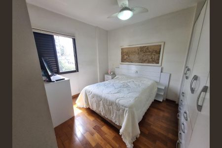 Apartamento à venda com 90m², 3 quartos e 2 vagasQuarto