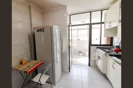 Apartamento à venda com 235m², 4 quartos e 4 vagas