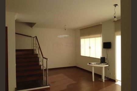 Casa à venda com 466m², 4 quartos e 6 vagas