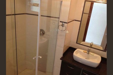 Casa à venda com 466m², 4 quartos e 6 vagas