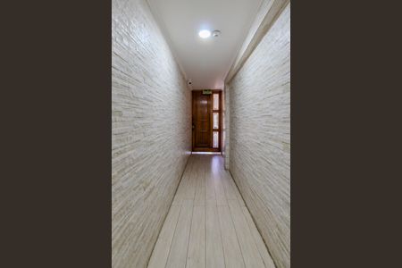 Studio à venda com 40m², 1 quarto e sem vaga Studio à venda com 40m², 1 quarto e sem vagaHall social