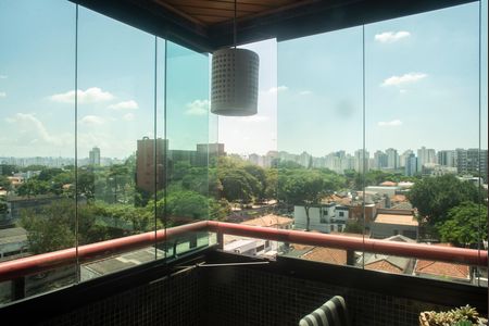 Apartamento à venda com 113m², 3 quartos e 2 vagasVaranda