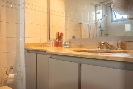 Apartamento à venda com 113m², 3 quartos e 2 vagasBanheiro
