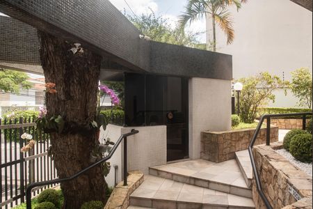 Apartamento à venda com 113m², 3 quartos e 2 vagasEntrada