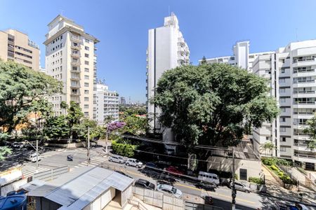 Apartamento à venda com 219m², 3 quartos e 1 vagaVista