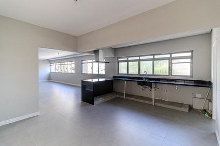 Apartamento à venda com 219m², 3 quartos e 1 vagaCozinha