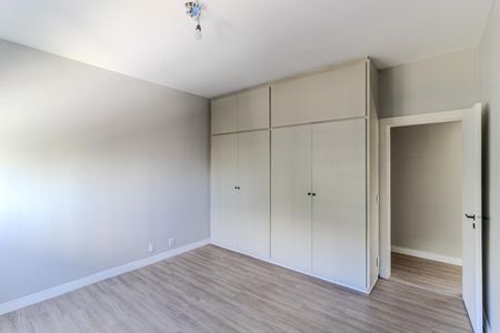 Apartamento à venda com 219m², 3 quartos e 1 vagaQuarto 1