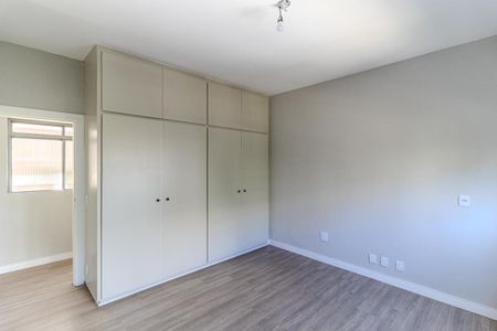 Apartamento à venda com 219m², 3 quartos e 1 vagaQuarto 2