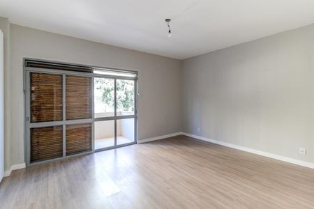 Apartamento à venda com 219m², 3 quartos e 1 vagaSuíte